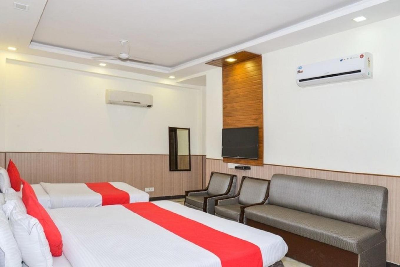 Hotel Shanti House New Delhi Karnail Singh Stadium Gate No 1 外观 照片