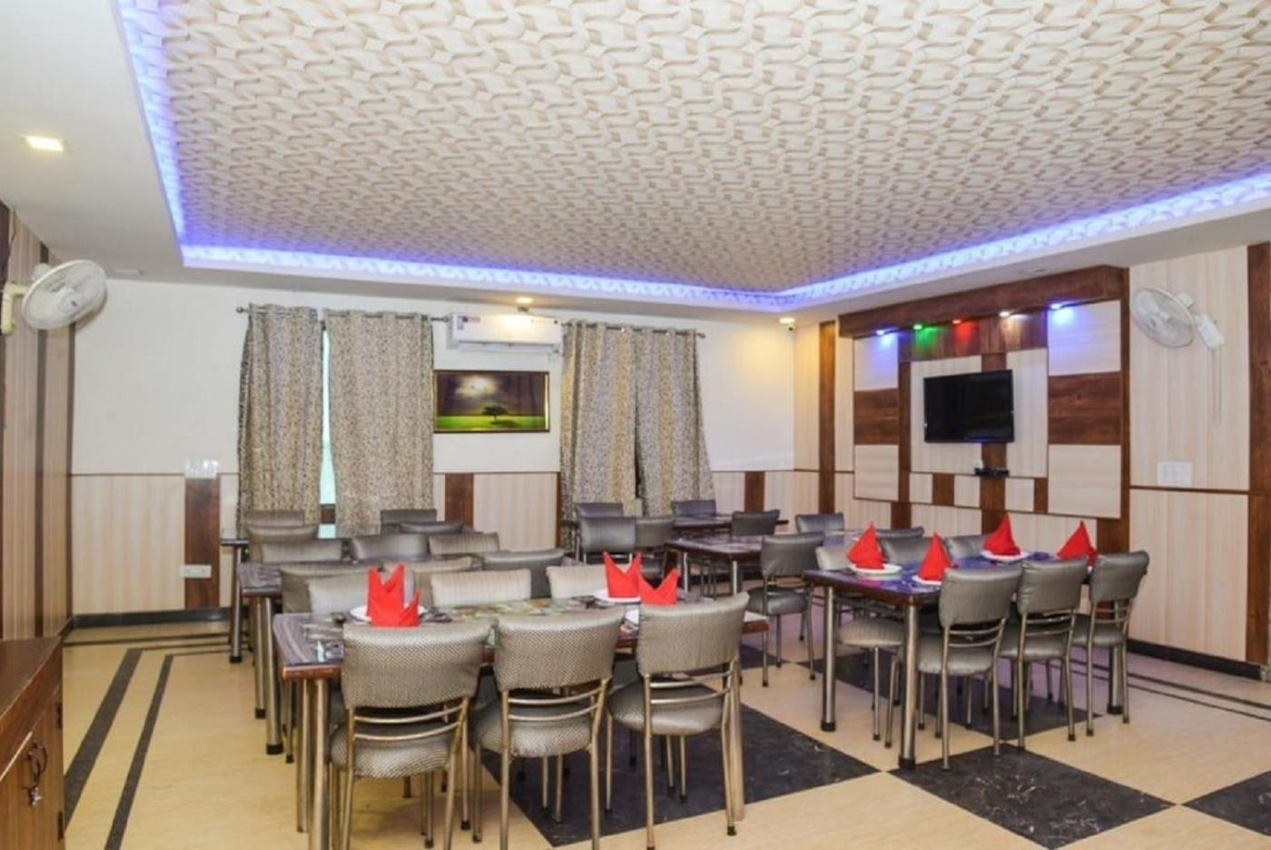 Hotel Shanti House New Delhi Karnail Singh Stadium Gate No 1 外观 照片