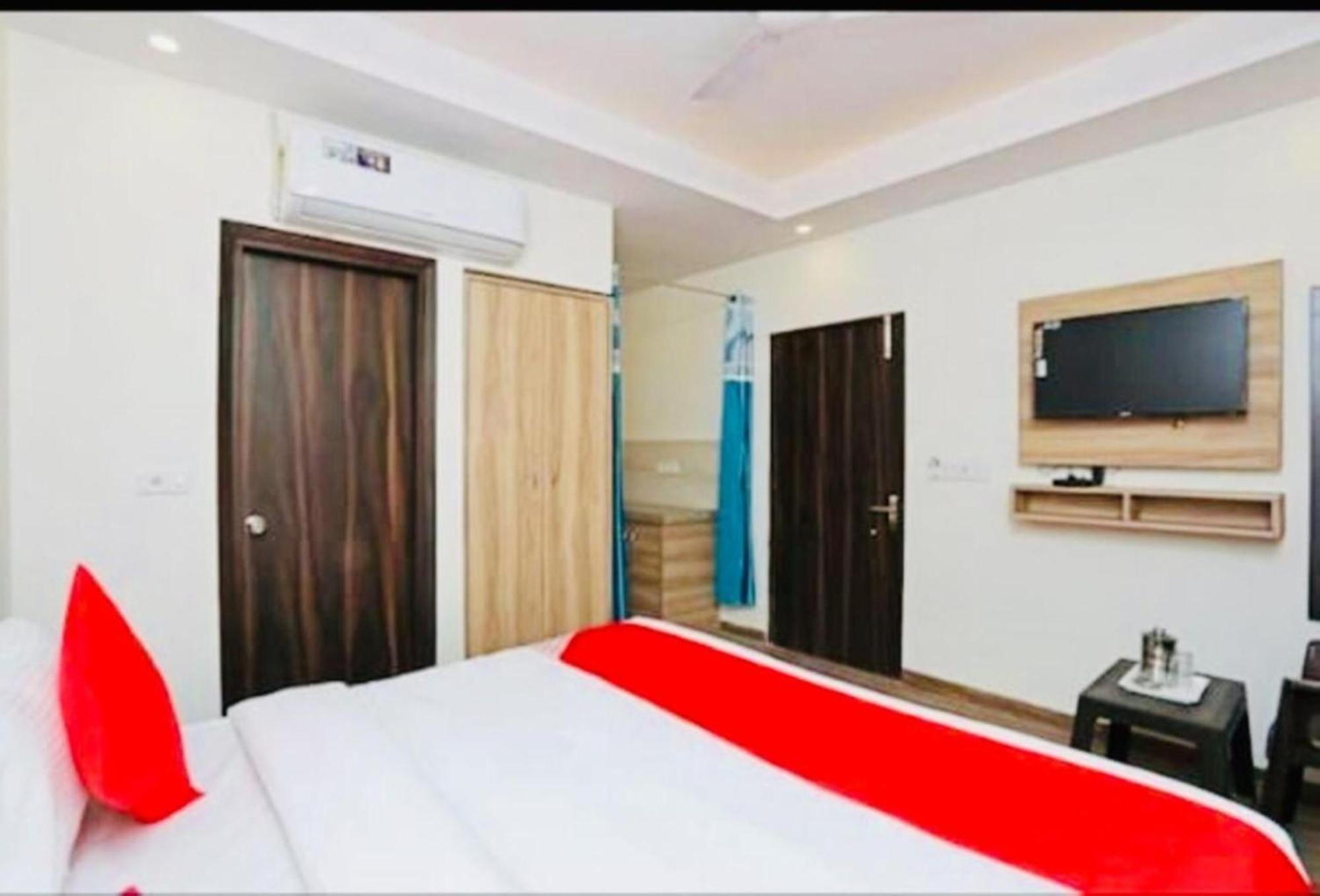 Hotel Shanti House New Delhi Karnail Singh Stadium Gate No 1 外观 照片