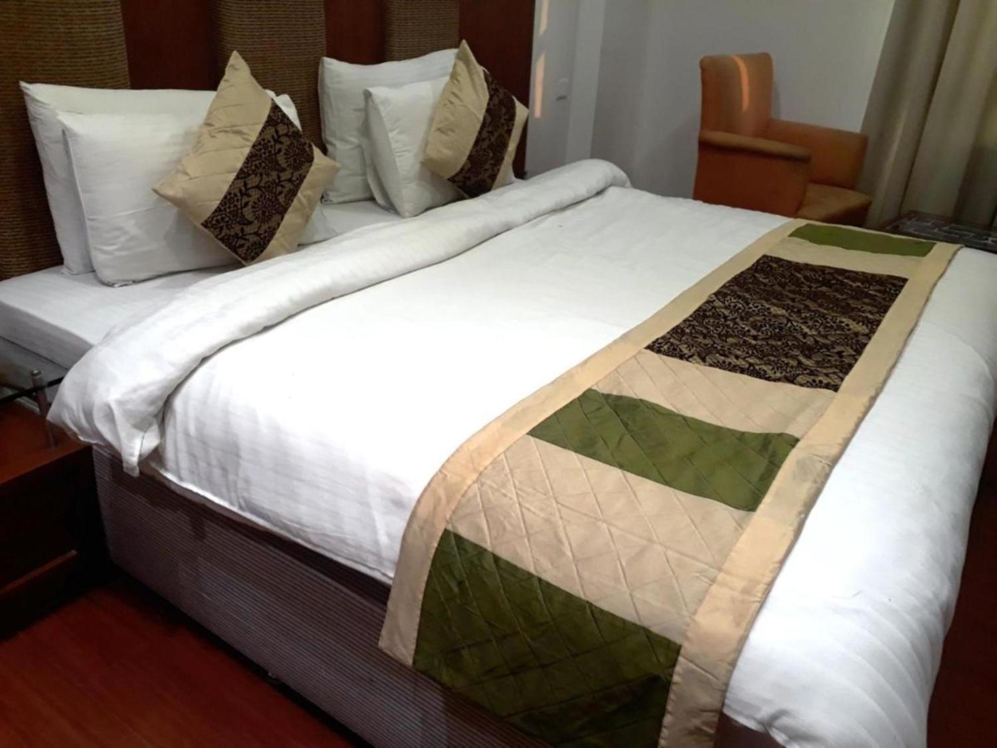 Hotel Shanti House New Delhi Karnail Singh Stadium Gate No 1 外观 照片