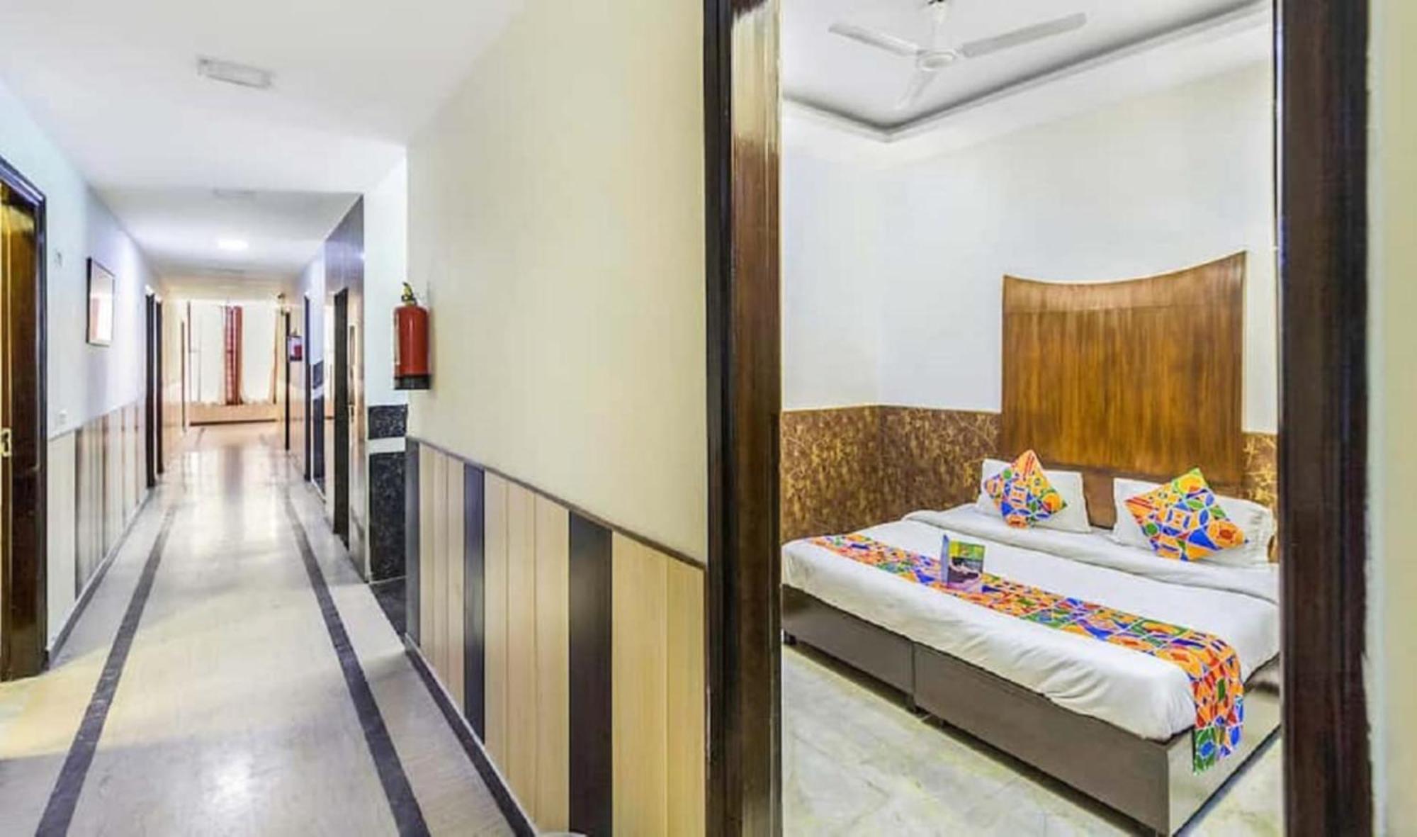 Hotel Shanti House New Delhi Karnail Singh Stadium Gate No 1 外观 照片